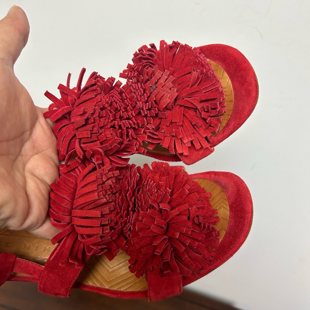 CHIE MIHARA MADE IN SPAIN RED POM POM HEELS SUEDE LEATHER STRAPS SANDALS 38 - Picture 4 of 9